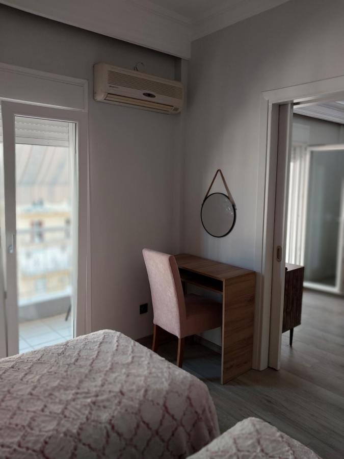 Anibo Studios And Apartments Zero Point 46 Thessaloníki Eksteriør billede
